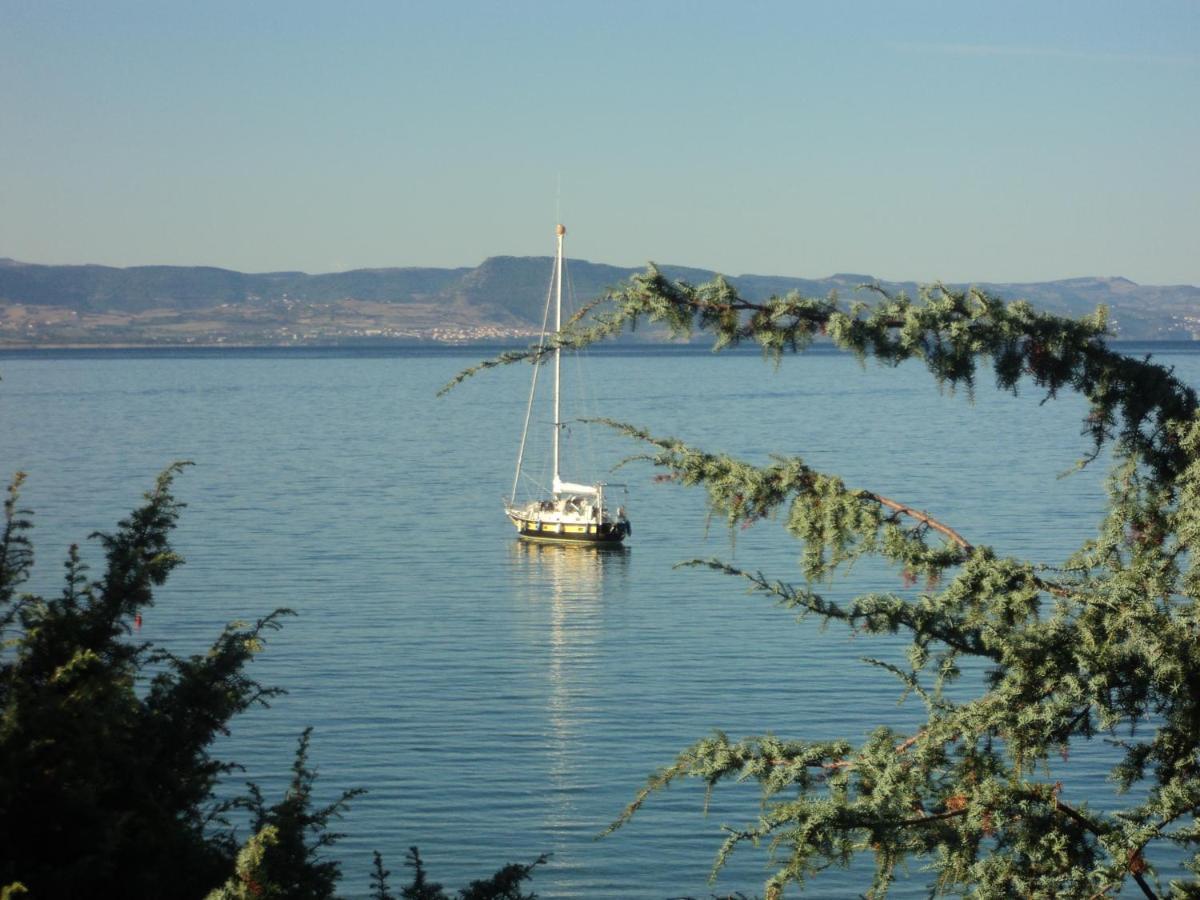 Isola Rossa Appartamenti Paduledda Cameră foto